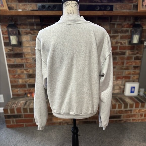 Fabletics Light Gray Pullover - Picture 4 of 5